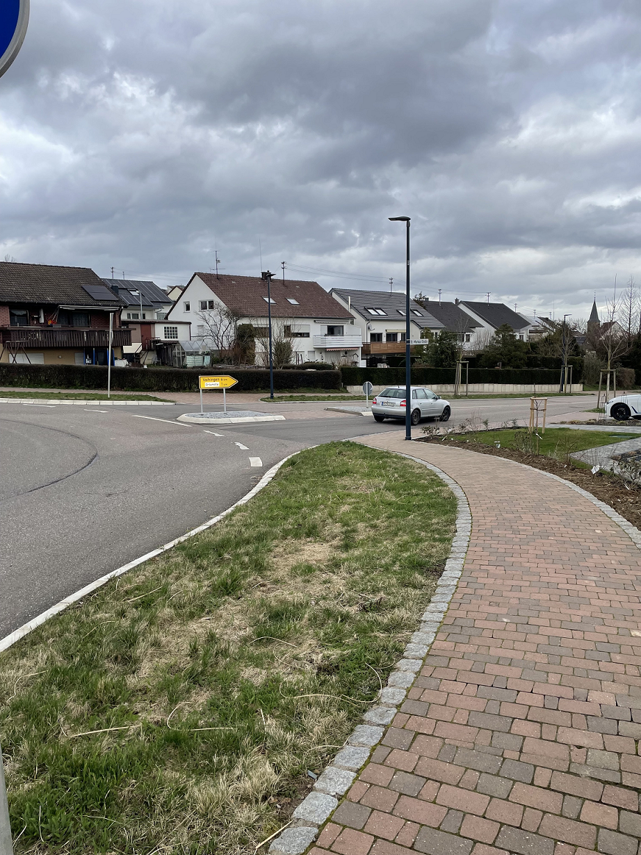 Anwohner wünschen Zebrastreifen